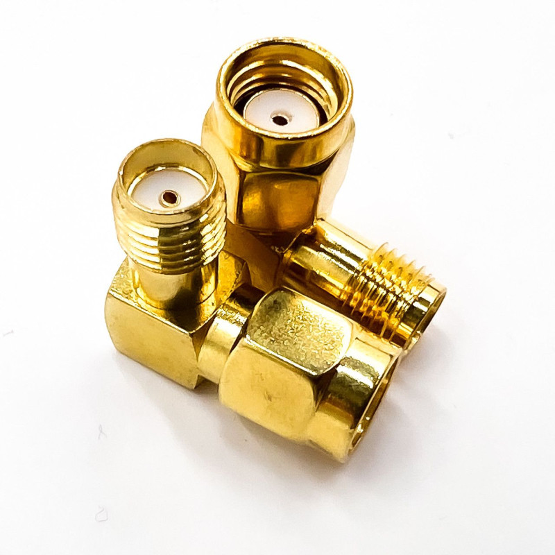 Перехідник RP-SMA-Male - SMA-Female (конектор папа - мама) кутовий