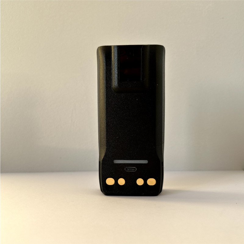 Акумулятор для рації Motorola на 5000 mAh з Type-c роз'ємом для R7a, R7 NKP, R7 FKP, CP250, PR400, Pulse Power