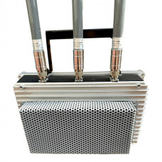 Окопный/авто РЕБ Цербер 3 с диапазоном частот 430-1050мГц на выбор. Окопный/авто РЕБ Цербер 3 с диапазоном частот 430-1050мГц на выбор.