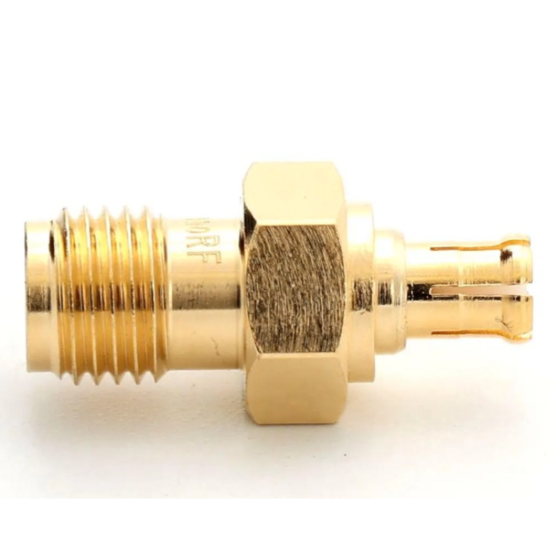 Переходник гнездо SMA - штекер MCX