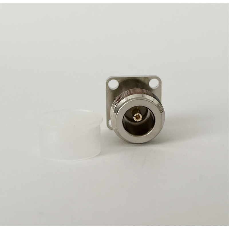 Разъем N-Type Female (мама) фланцевый 17.5*17.5